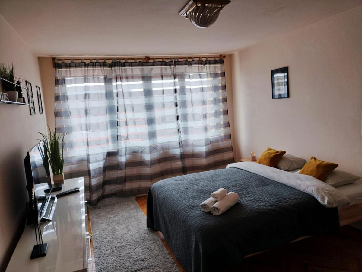 Nexus Center Apartment Miercurea Ciuc Exterior foto